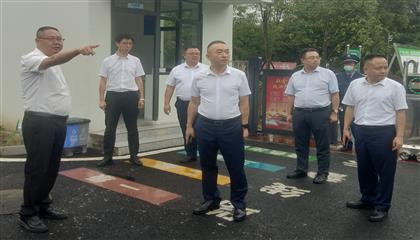 遂寧興業(yè)集團(tuán)召開“問(wèn)題大排查、作風(fēng)大整治、工作大提升”專項(xiàng)行動(dòng)現(xiàn)場(chǎng)推進(jìn)會(huì)